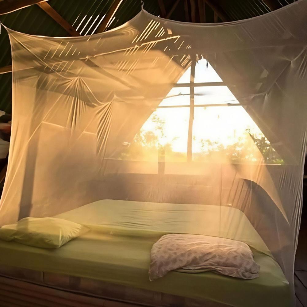 Bardzo duża zewnętrzna siatka  – Camping Hammock With Mosquito Net Rainfly recenzja i cena